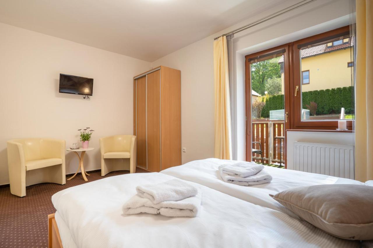 Penzion Balcony Hotel Cesky Krumlov Ngoại thất bức ảnh